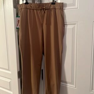 NWT Hilary Radley mid rise narrow leg pants. Size XL